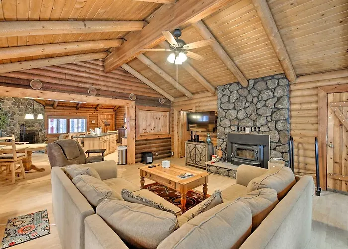 11 Mi To Rainbow Lake: Family W/ Large Yard * Indian Pine